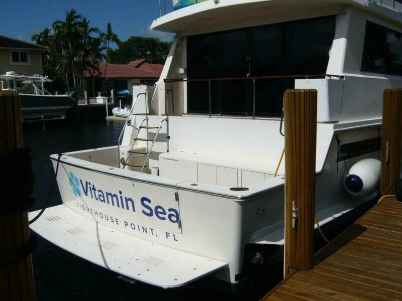 1990 Viking Cockpit Motor Yacht