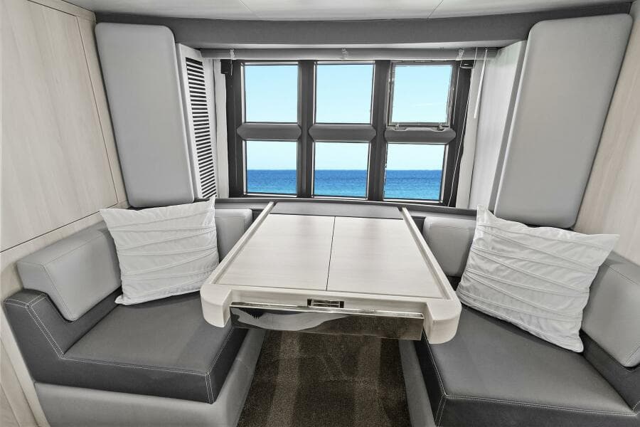 2015 Azimut 55S