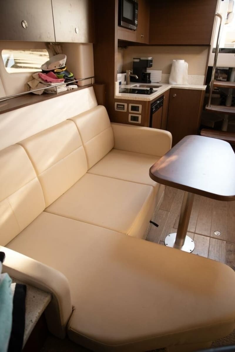 2016 Sea Ray Sundancer 350