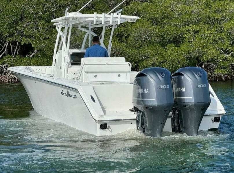2013 SeaHunter 32T