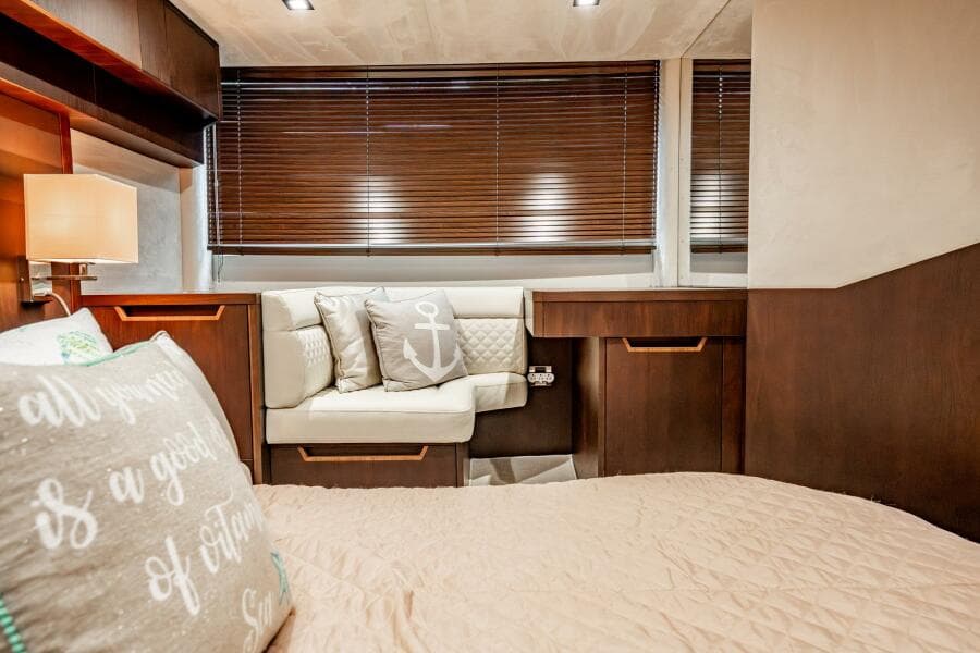2017 Galeon 510 Skybridge
