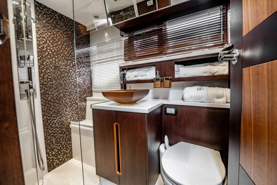 2017 Galeon 510 Skybridge