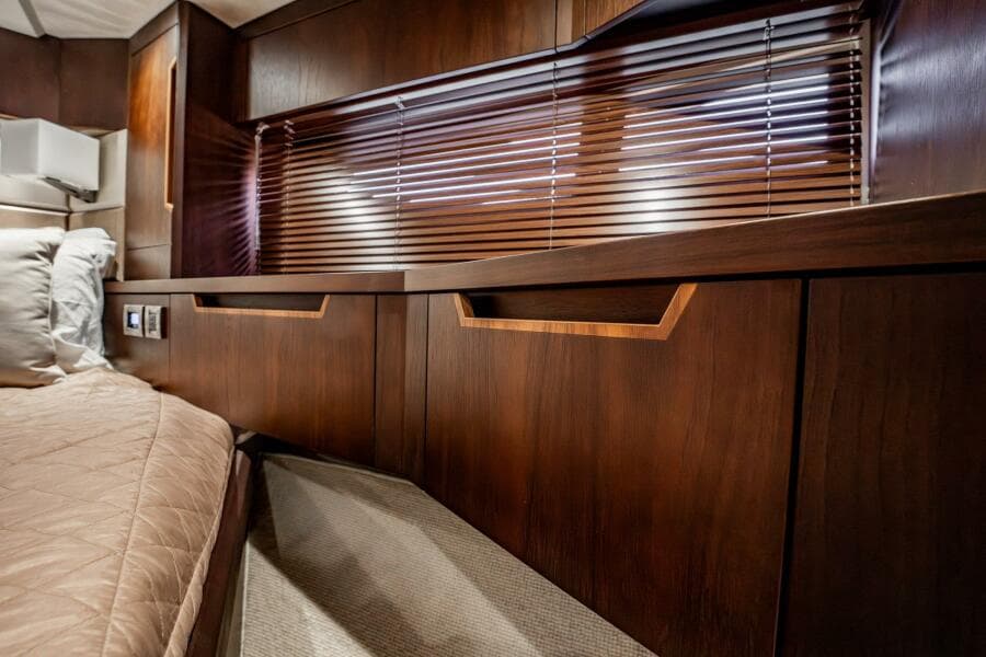 2017 Galeon 510 Skybridge