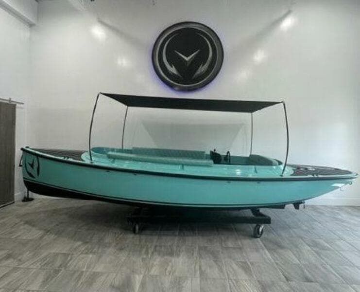 2023 Vision Fantail 217