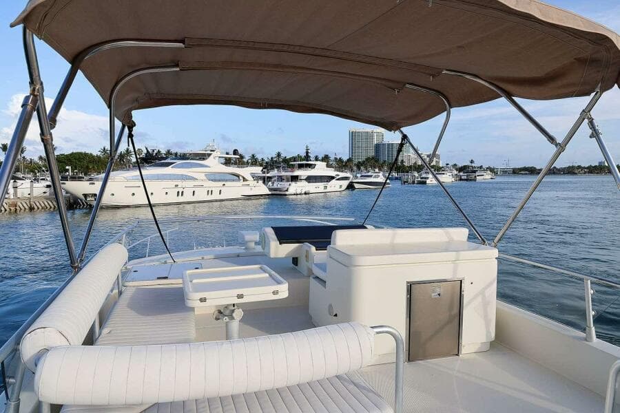 1998 Ferretti Yachts 55 Motor Yacht