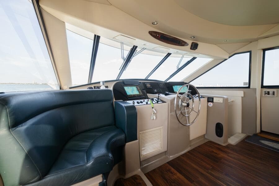1999 Bayliner 5788