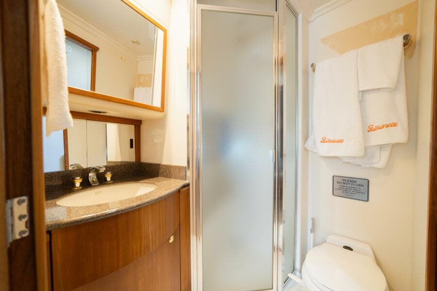 1999 Bayliner 5788
