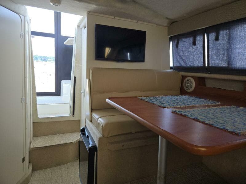 2005 Bayliner 289 EC
