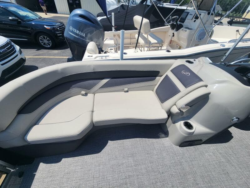 2022 Barletta 22UC