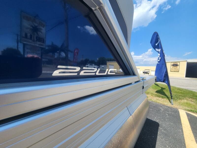 2022 Barletta 22UC