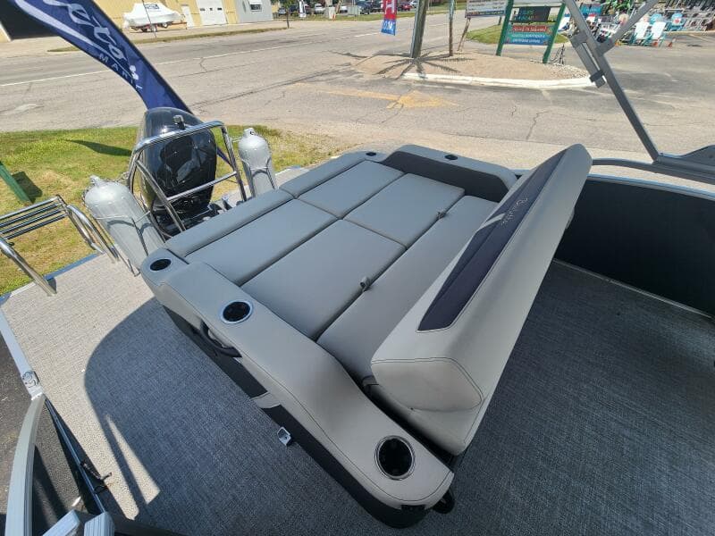 2022 Barletta 22UC