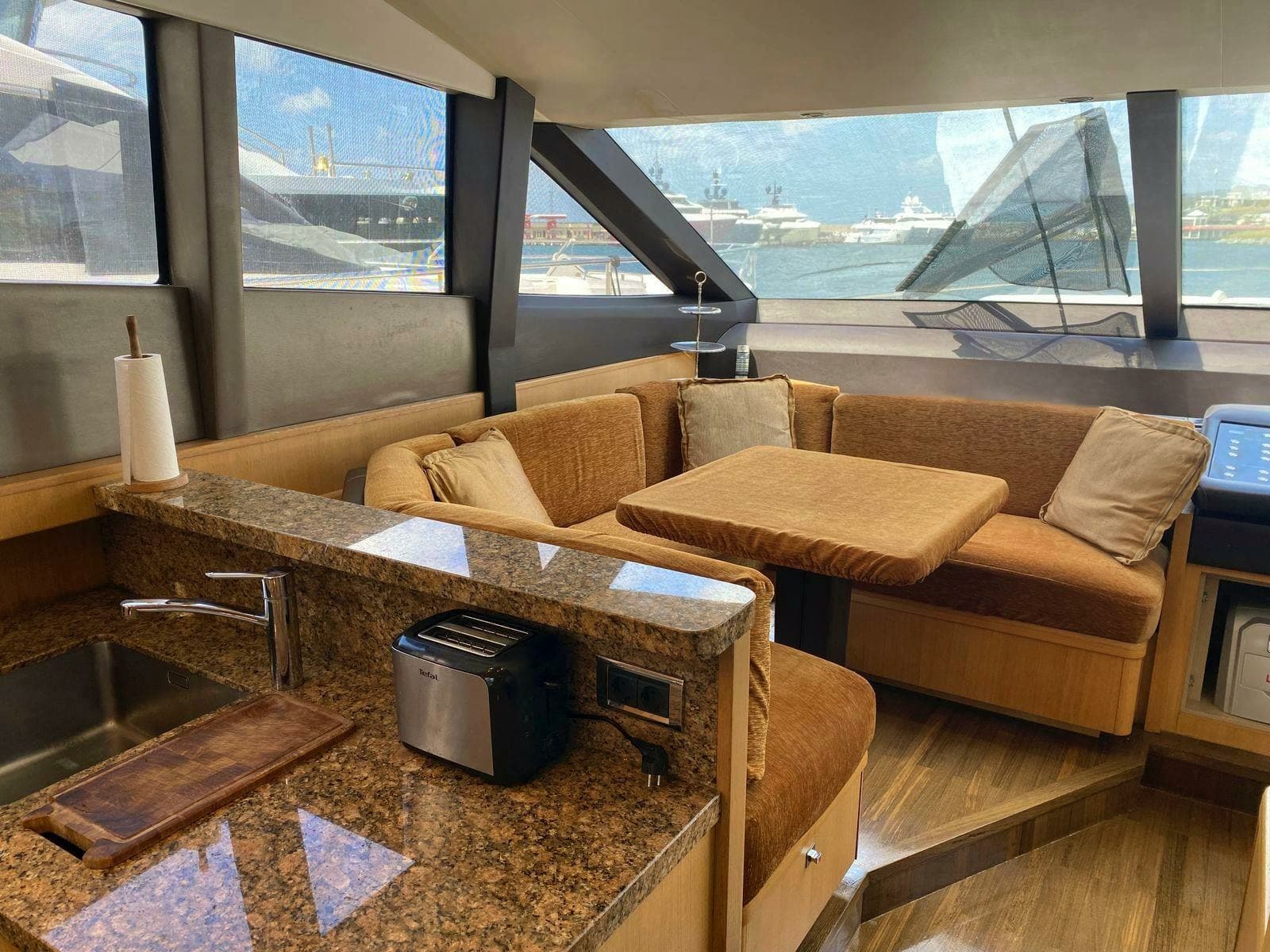 2011 Princess Yachts 