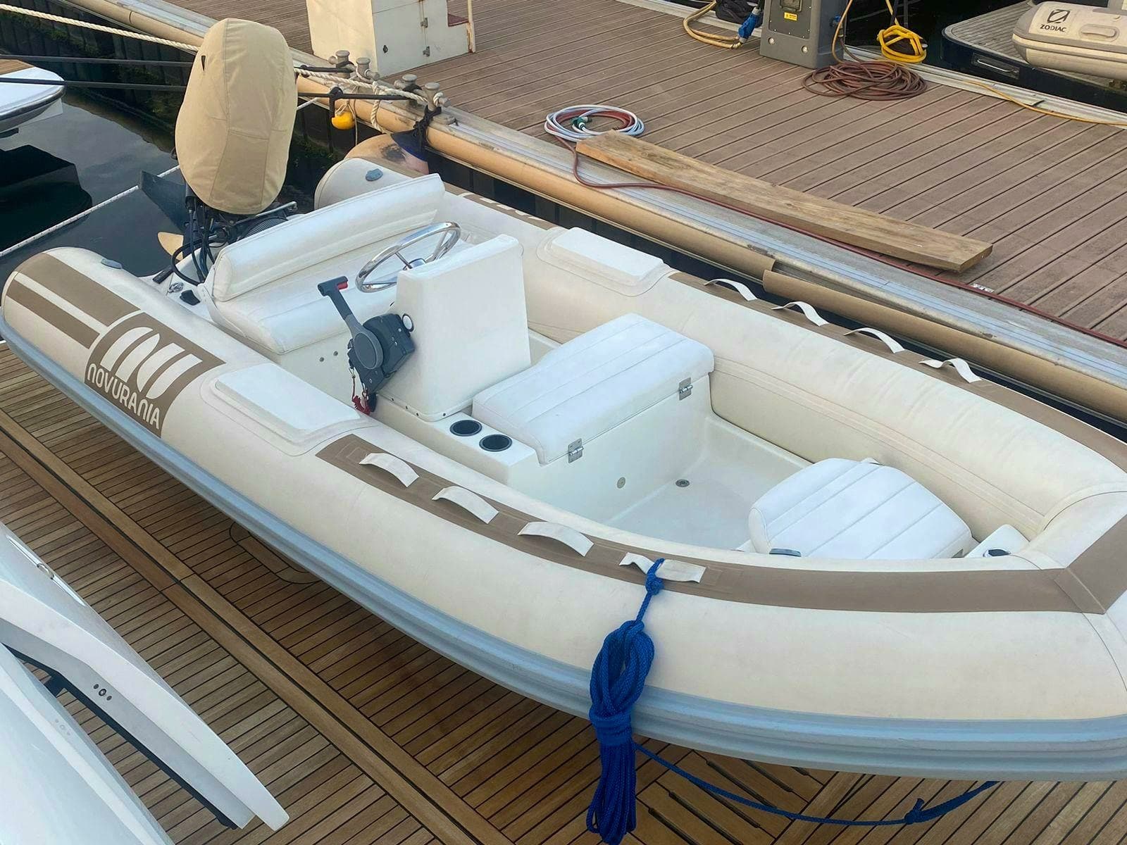 2011 Princess Yachts 