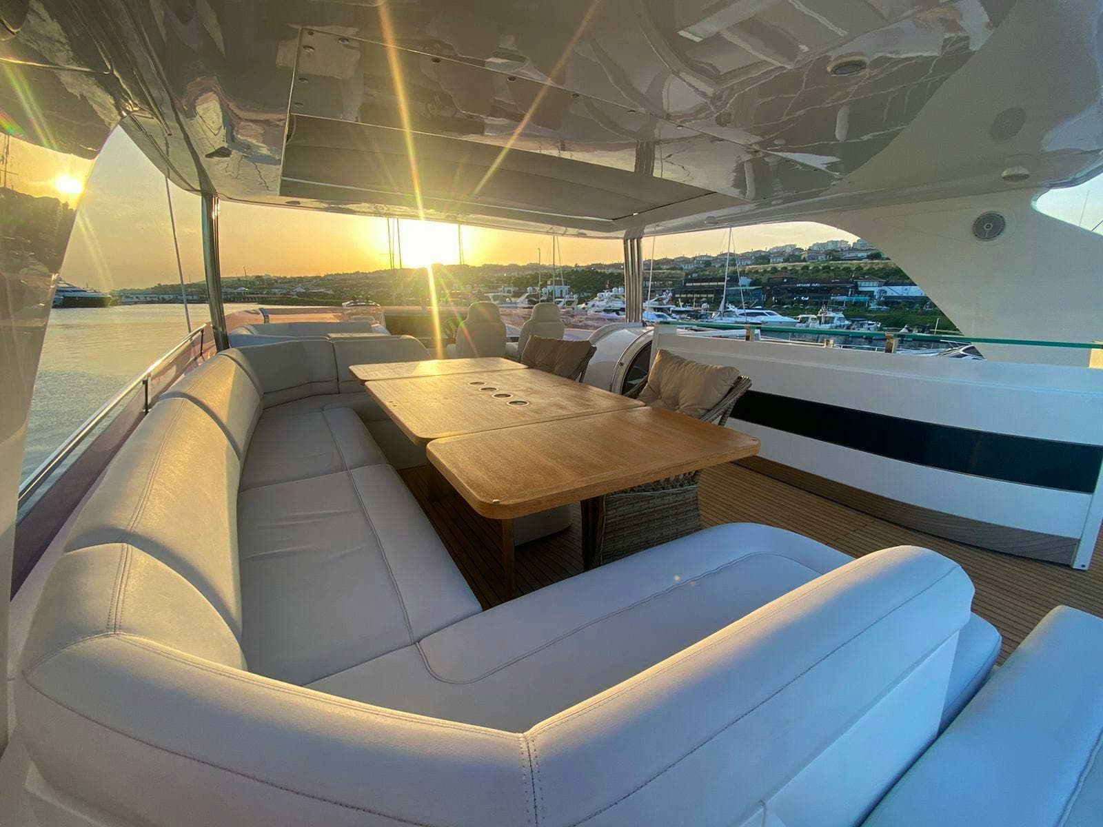 2011 Princess Yachts 
