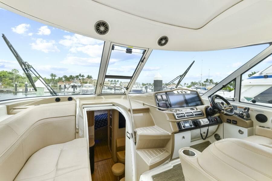 2016 Formula 45 Yacht