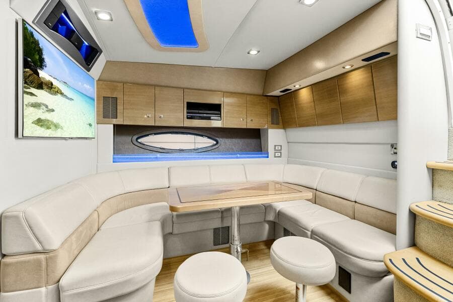 2016 Formula 45 Yacht