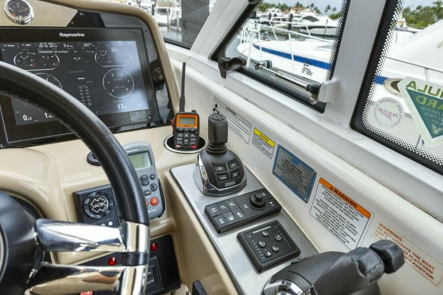 2016 Formula 45 Yacht