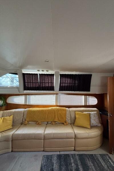 2001 Carver 396 Aft Cabin MY