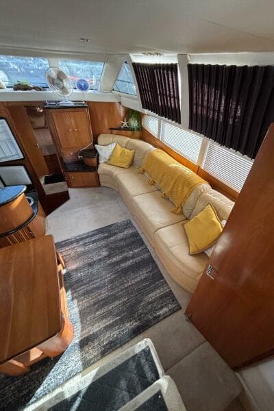 2001 Carver 396 Aft Cabin MY
