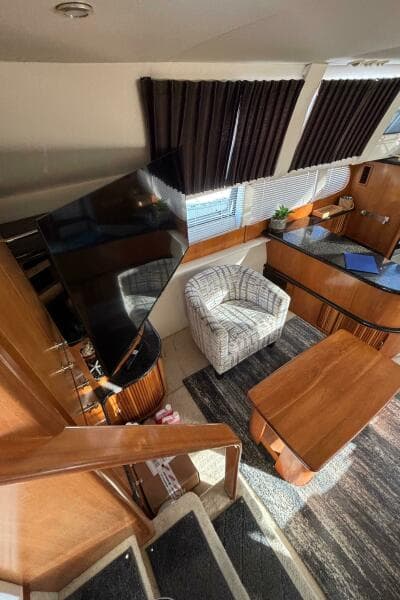 2001 Carver 396 Aft Cabin MY