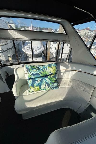 2001 Carver 396 Aft Cabin MY
