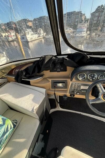 2001 Carver 396 Aft Cabin MY