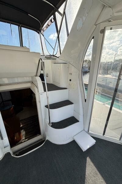 2001 Carver 396 Aft Cabin MY