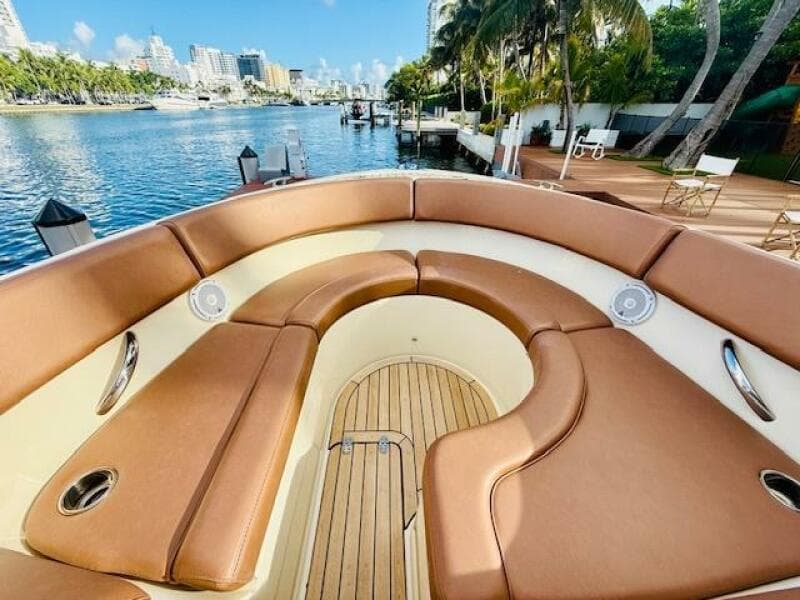 2015 Chris-Craft Launch 32