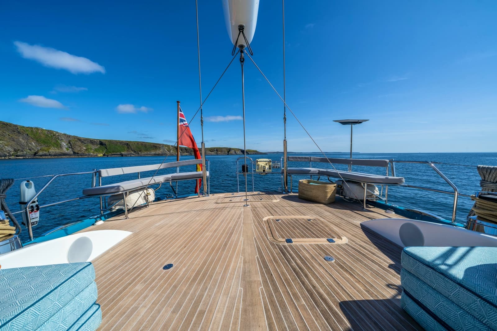 2013 Oyster Yachts Oyster 885