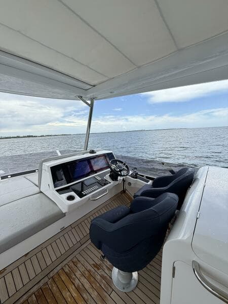 2022 Sunseeker Manhattan 68