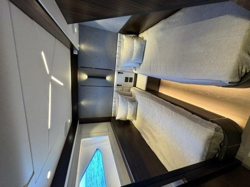 2022 Sunseeker Manhattan 68