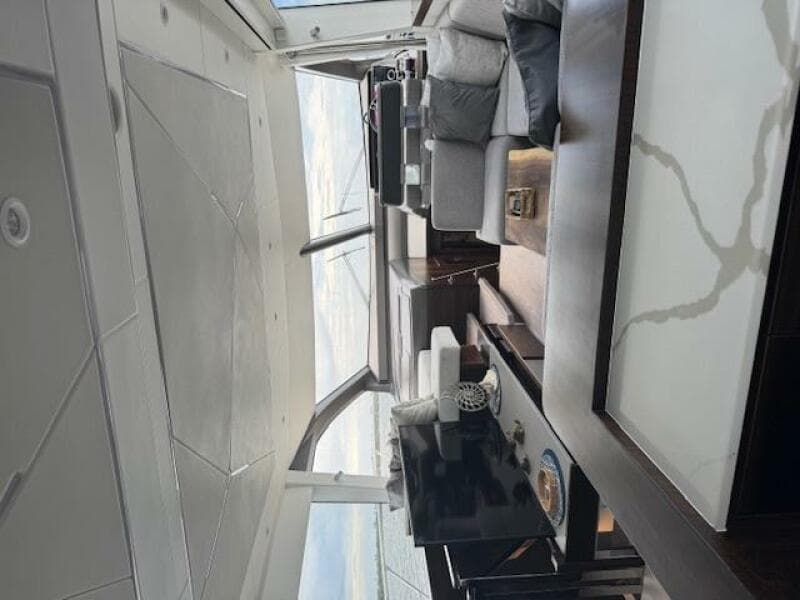 2022 Sunseeker Manhattan 68