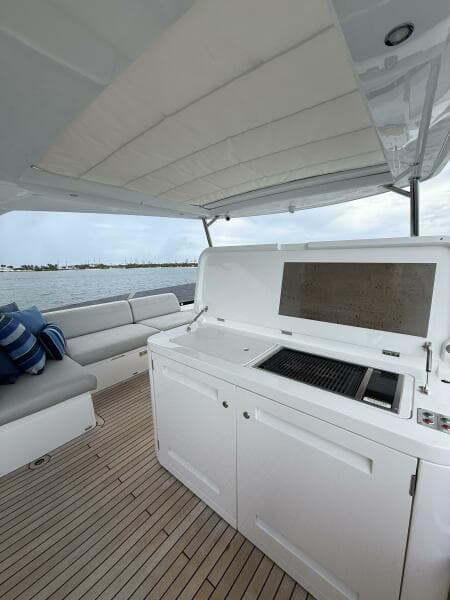 2022 Sunseeker Manhattan 68