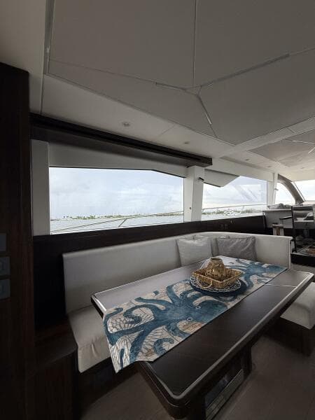 2022 Sunseeker Manhattan 68