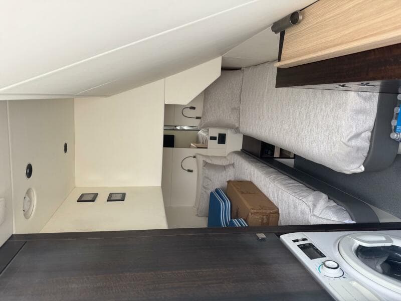 2022 Sunseeker Manhattan 68