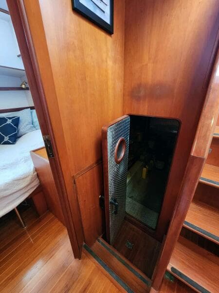 1998 Krogen Express 49