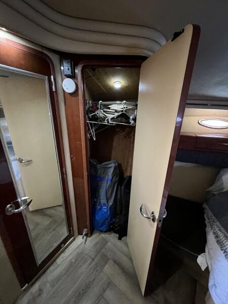 2002 Sea Ray 560 Sedan Cruiser