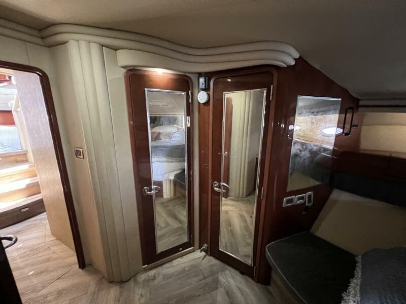2002 Sea Ray 560 Sedan Cruiser