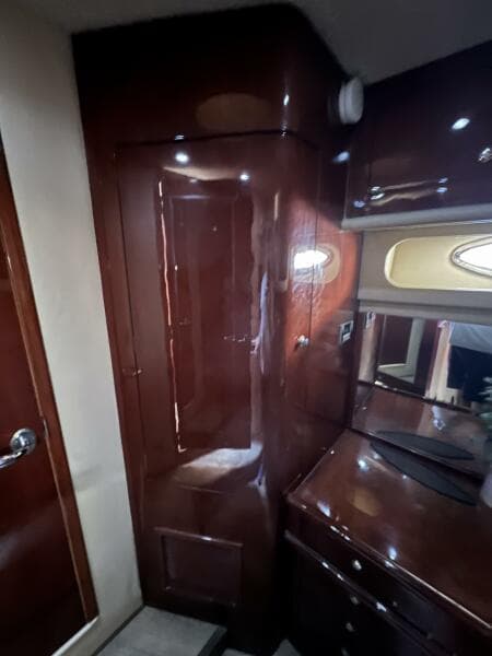 2002 Sea Ray 560 Sedan Cruiser