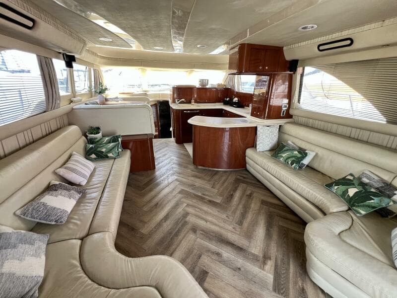 2002 Sea Ray 560 Sedan Cruiser