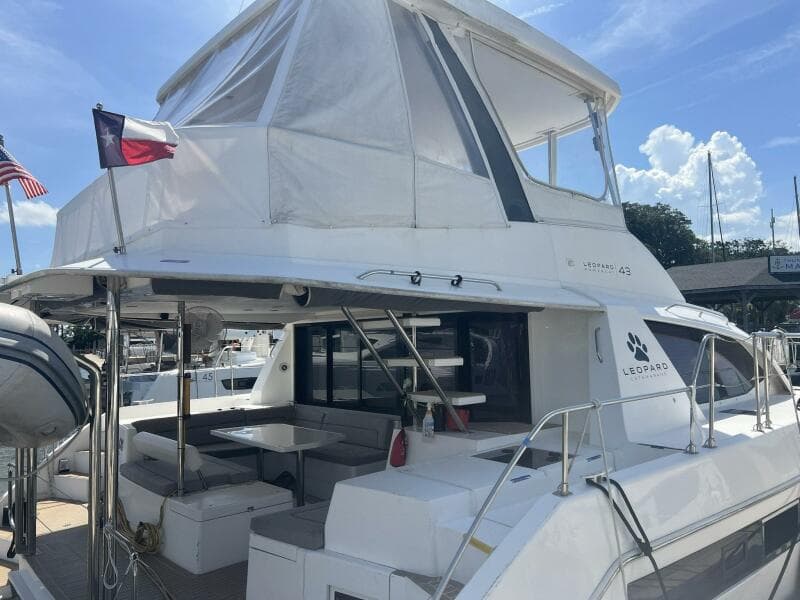 Stern Seating
