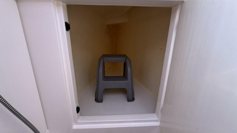 Starboard Hull Forward Owner's Head Storage