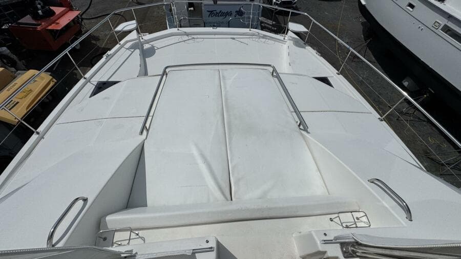 Spacious Deck and Bow Seating