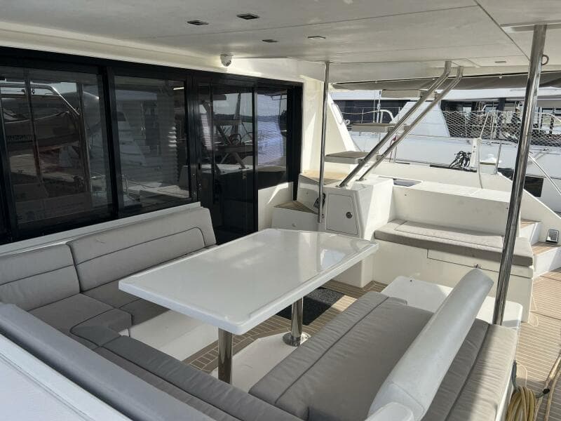 Aft Cockpit Lounge