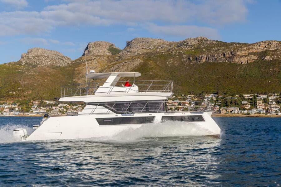2024 Leeuwin 55
