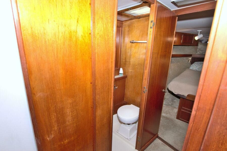 1990 Post 44 Sport Fisherman