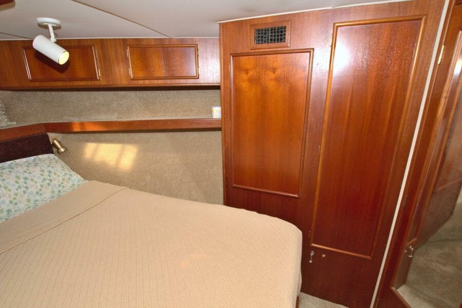 1990 Post 44 Sport Fisherman