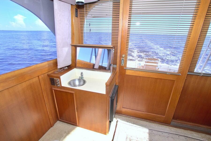 1990 Post 44 Sport Fisherman