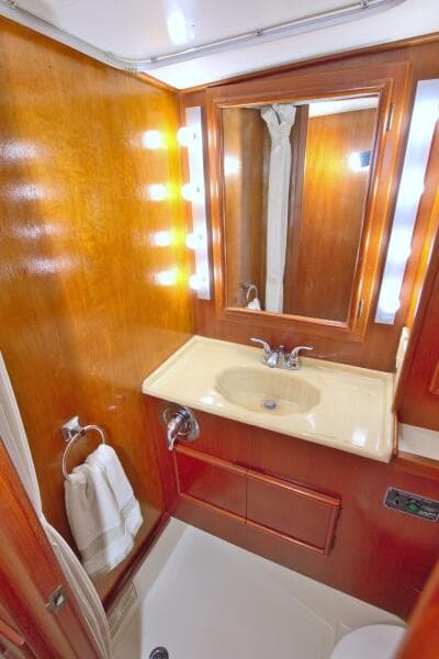 1990 Post 44 Sport Fisherman