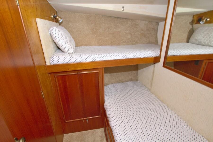 1990 Post 44 Sport Fisherman